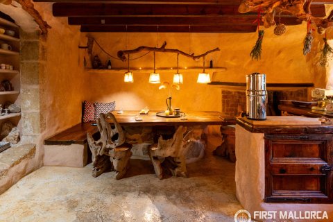 Finca vuokrattavana Montuiri, Mallorca, Espanja, 3 makuuhuonetta, 390 m2 No. 177318 - kuva 24