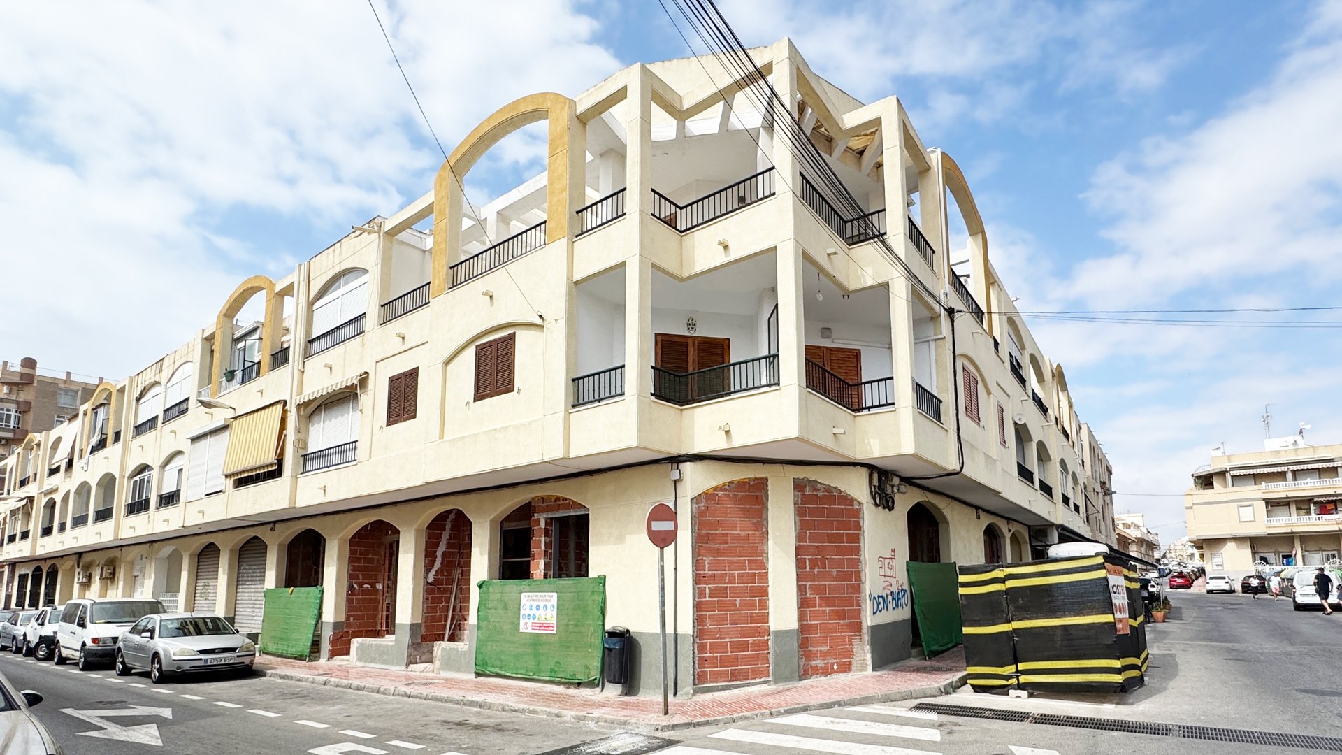 Apartment in Torrevieja, Alicante, Spain 1 bedroom, 43 sq.m. No. 183172