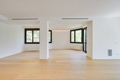 Продажа квартиры Барселона, Испания 5 спален, 255м2 №137392 - фото 9