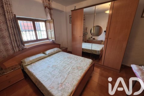 House for sale in Calasparra, Murcia, Spain 3 bedrooms, 240 sq.m. No. 185115 - photo 4