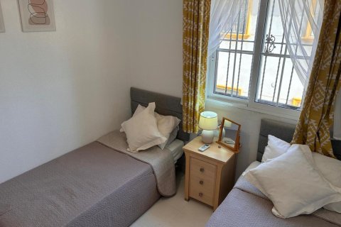Townhouse for sale in Alicante, Spain 2 bedrooms, 80 sq.m. No. 193127 - photo 14