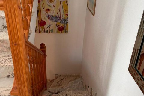Townhouse for sale in Alicante, Spain 2 bedrooms, 80 sq.m. No. 193127 - photo 16