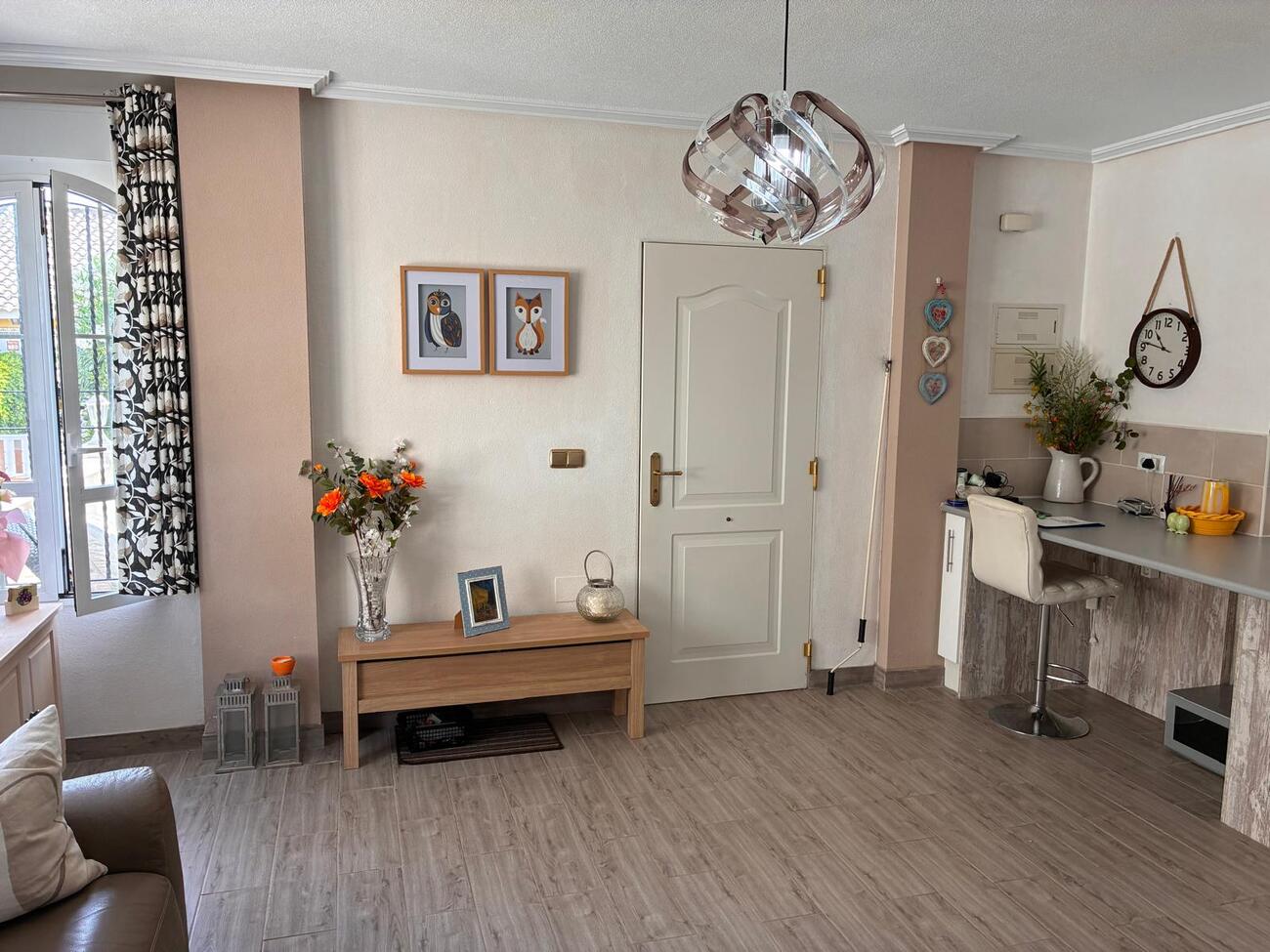Radhus i Alicante, Spanien 2 sovrum, 80 kvm. Nr. 193127