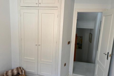 Townhouse for sale in Alicante, Spain 2 bedrooms, 80 sq.m. No. 193127 - photo 15