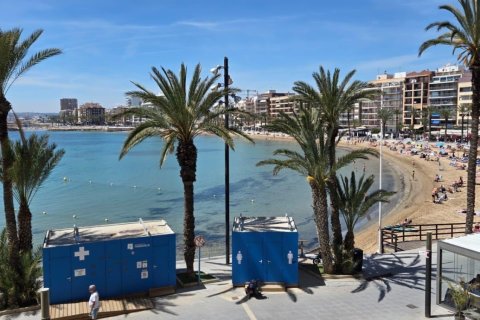 Dzīvoklis pārdošanā Torrevieja, Alicante, Spānijā 3 istabas, 95 m2 Nr. 193123 - attēls 2
