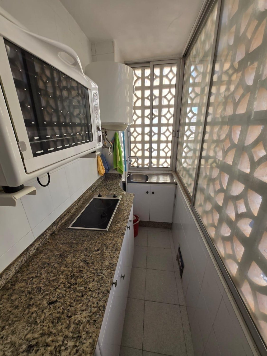 Apartament w Torrevieja, Alicante, Hiszpania 3 sypialnie, 95 mkw. nr 193123