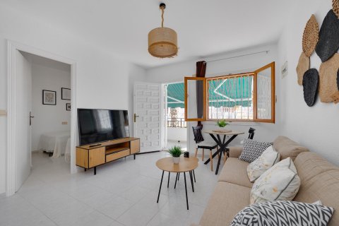 Apartamento en venta en Torrevieja, Alicante, España 2 dormitorios, 59 m2 No. 193124 - foto 5