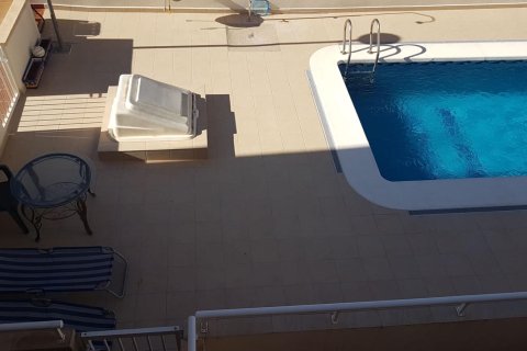Radhus till salu Villamartin, Alicante, Spanien 3 sovrum, 90 kvm. Nr. 139512 - foto 9