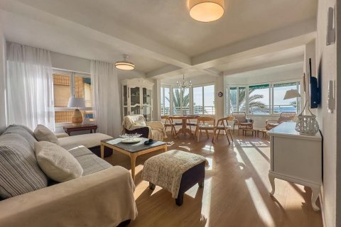 Dzīvoklis pārdošanā Torrevieja, Alicante, Spānijā 3 istabas, 82 m2 Nr. 139511 - attēls 2