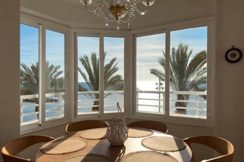 Dzīvoklis pārdošanā Torrevieja, Alicante, Spānijā 3 istabas, 82 m2 Nr. 139511 - attēls 1