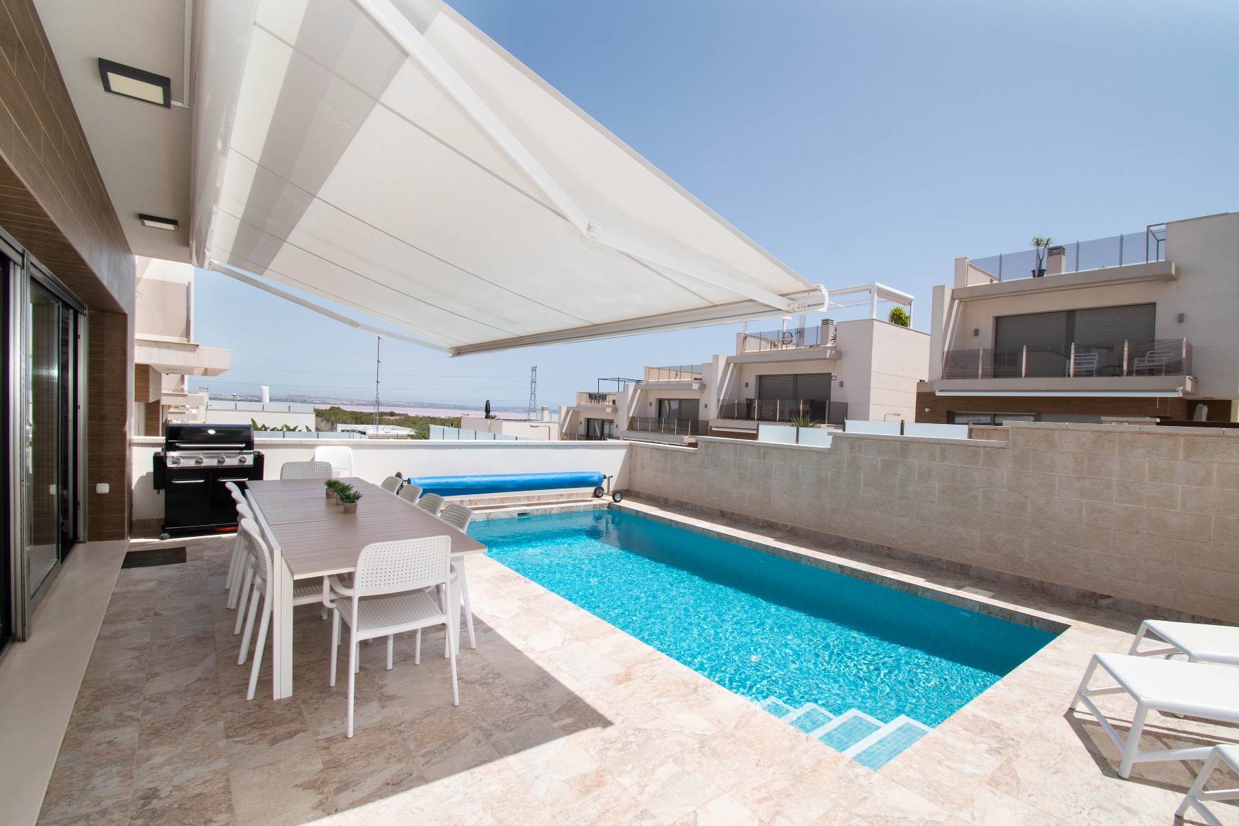 Villa i Alicante, Spanien 5 sovrum, 190 kvm. Nr. 139514