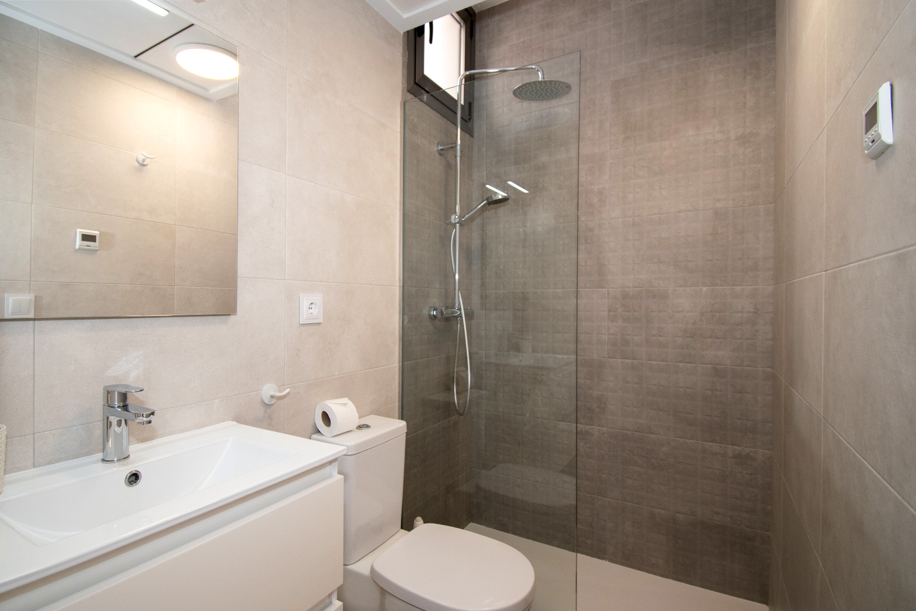 Villa i Alicante, Spanien 5 sovrum, 190 kvm. Nr. 139514