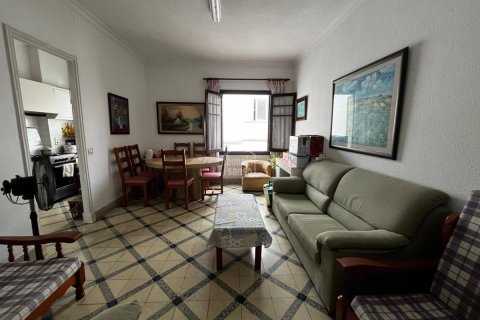Huoneisto myytävänä Mahon, Menorca, Espanja, 3 makuuhuonetta, 72 m2 No. 140274 - kuva 2