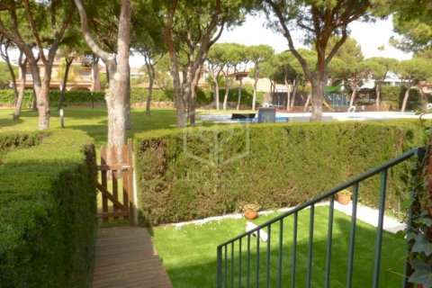Townhouse zum Verkauf in Gava, Barcelona, Spanien 5 Schlafzimmer, 270 m2 Nr. 140276 - Foto 1