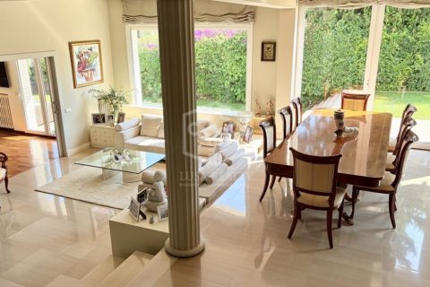 Willa w Barcelona, Hiszpania 5 sypialni, 510 mkw. nr 140275 – zdjęcie 5