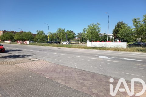 Autotallit myytävänä Madrid, Espanja , 11 m2 No. 184856 - kuva 14