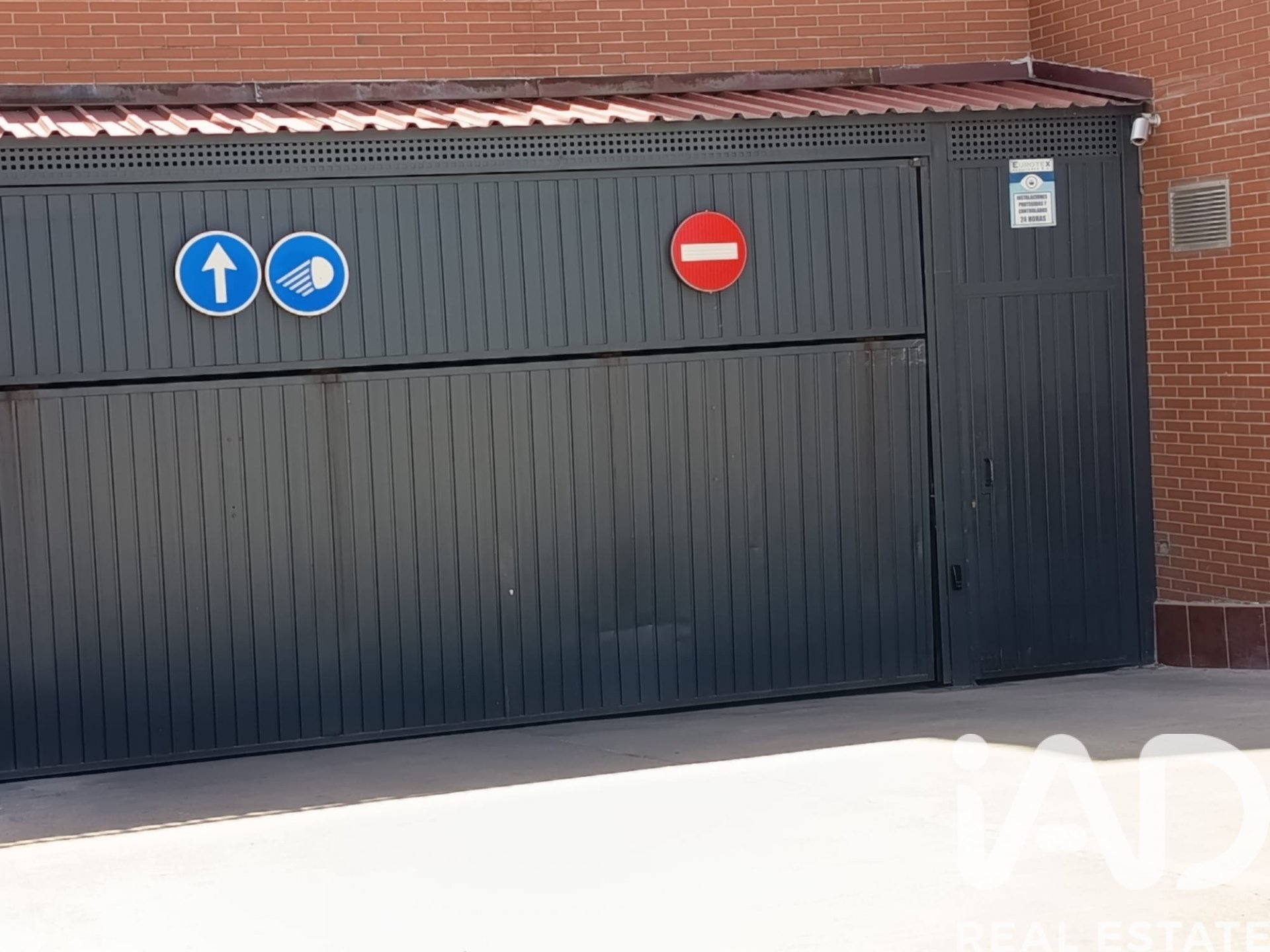 Garage in Madrid, Spain 11 sq.m. No. 184856
