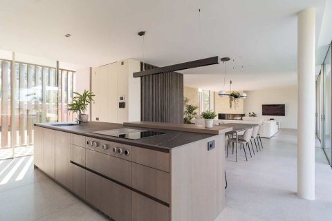 Casa in vendita in Spagna 4 camere da letto, 456 mq. N° 160795 - foto 15