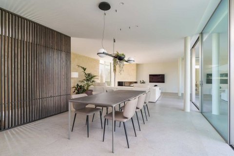 Casa in vendita in Spagna 4 camere da letto, 456 mq. N° 160795 - foto 28