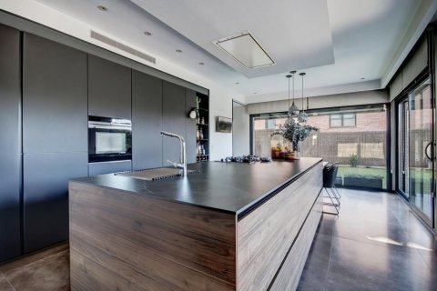 Casa in vendita in Spagna 4 camere da letto, 537 mq. N° 160796 - foto 28