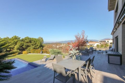 Casa in vendita in Spagna 4 camere da letto, 537 mq. N° 160796 - foto 8