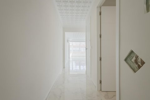 Wohnung zum Verkauf in Torrevieja, Alicante, Spanien 3 Schlafzimmer, 110 m2 Nr. 160668 - Foto 5