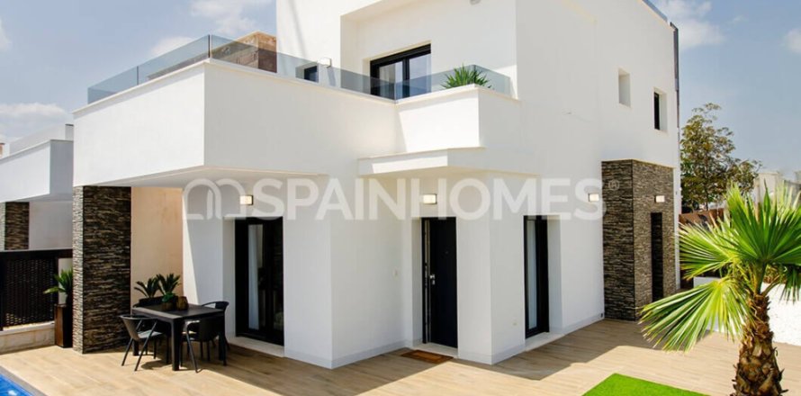 Villa in Bigastro, Alicante, Spain 3 bedrooms, 117 sq.m. No. 191753