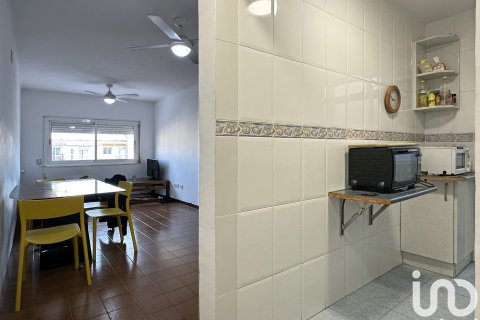 Продажа квартиры в Виланова-и-ла-Желтру, Барселона, Испания 3 спальни, 69м2 №186061 - фото 8