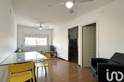 Продажа квартиры в Виланова-и-ла-Желтру, Барселона, Испания 3 спальни, 69м2 №186061 - фото 3