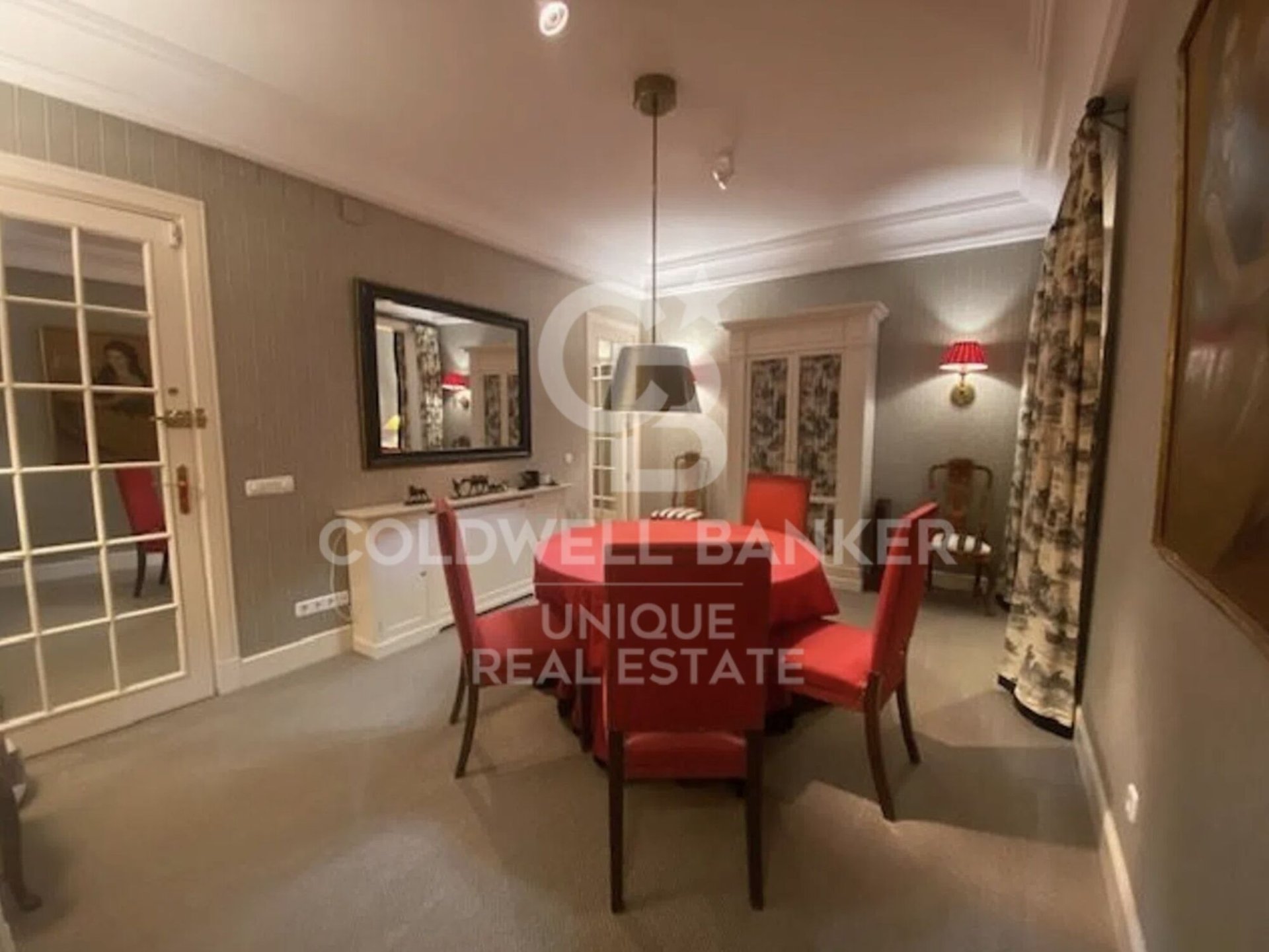 Apartamento en Madrid, España 2 dormitorios, 124 m2 No. 178814