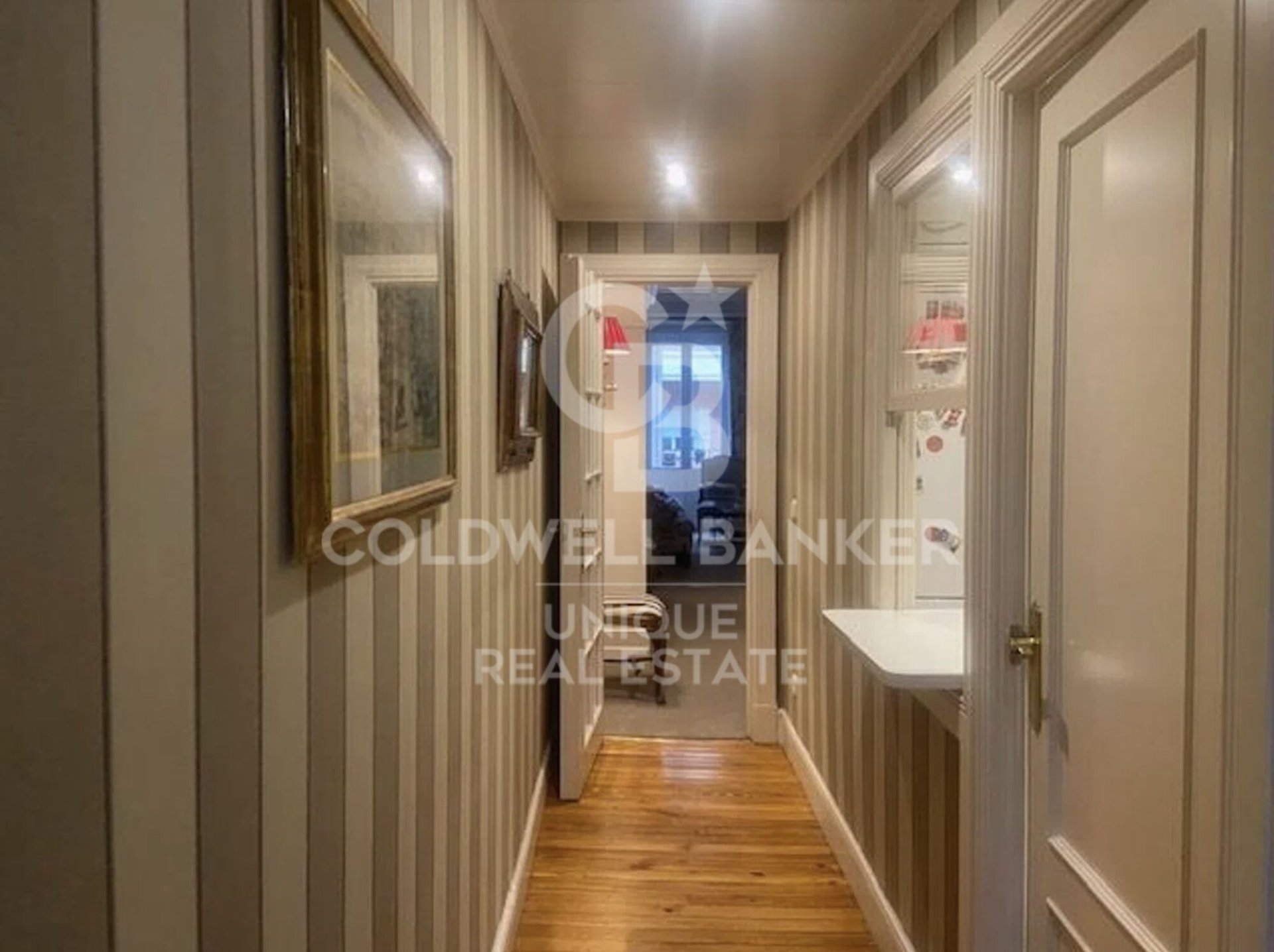 Apartamento en Madrid, España 2 dormitorios, 124 m2 No. 178814