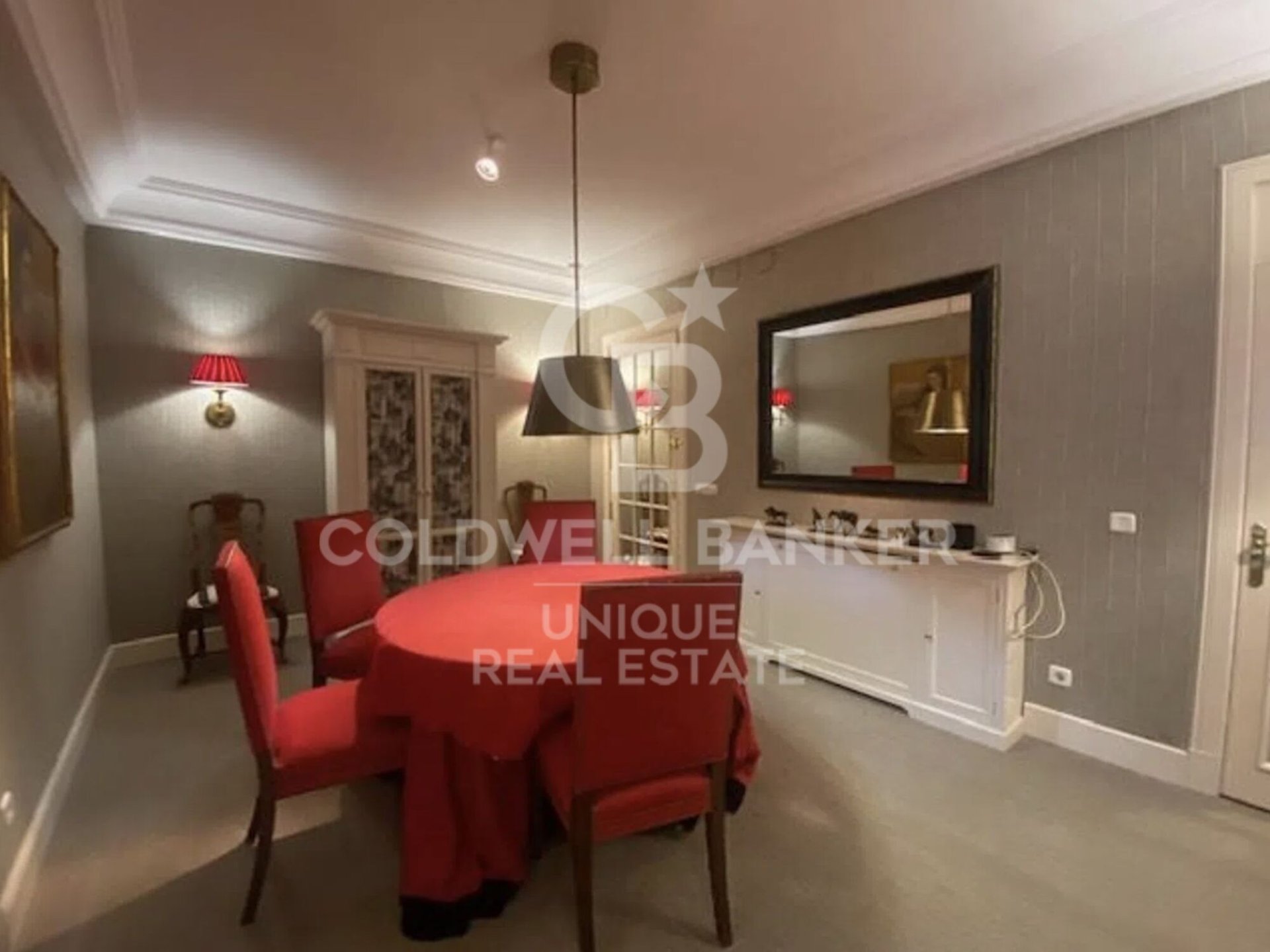 Apartamento en Madrid, España 2 dormitorios, 124 m2 No. 178814