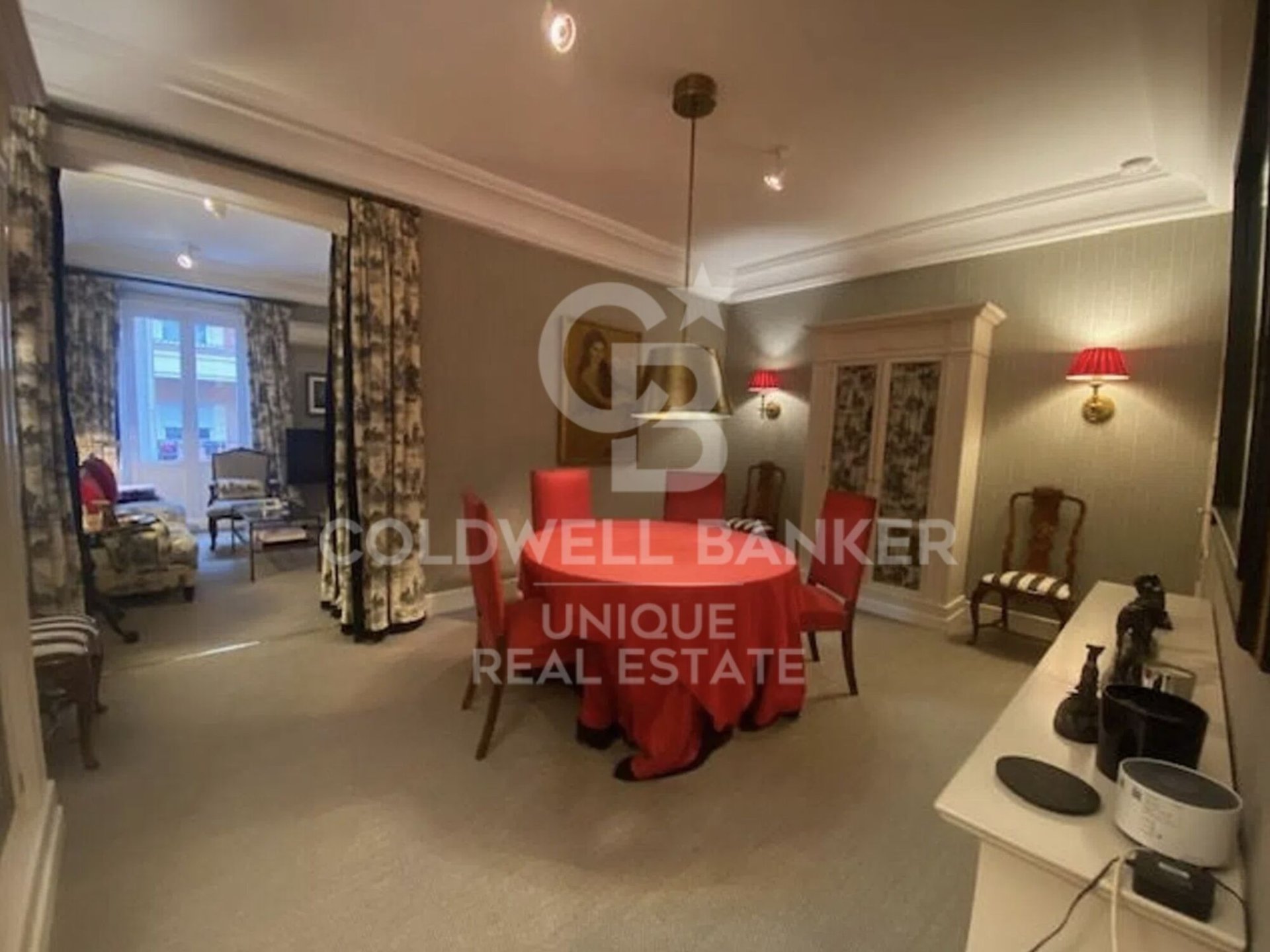 Apartamento en Madrid, España 2 dormitorios, 124 m2 No. 178814