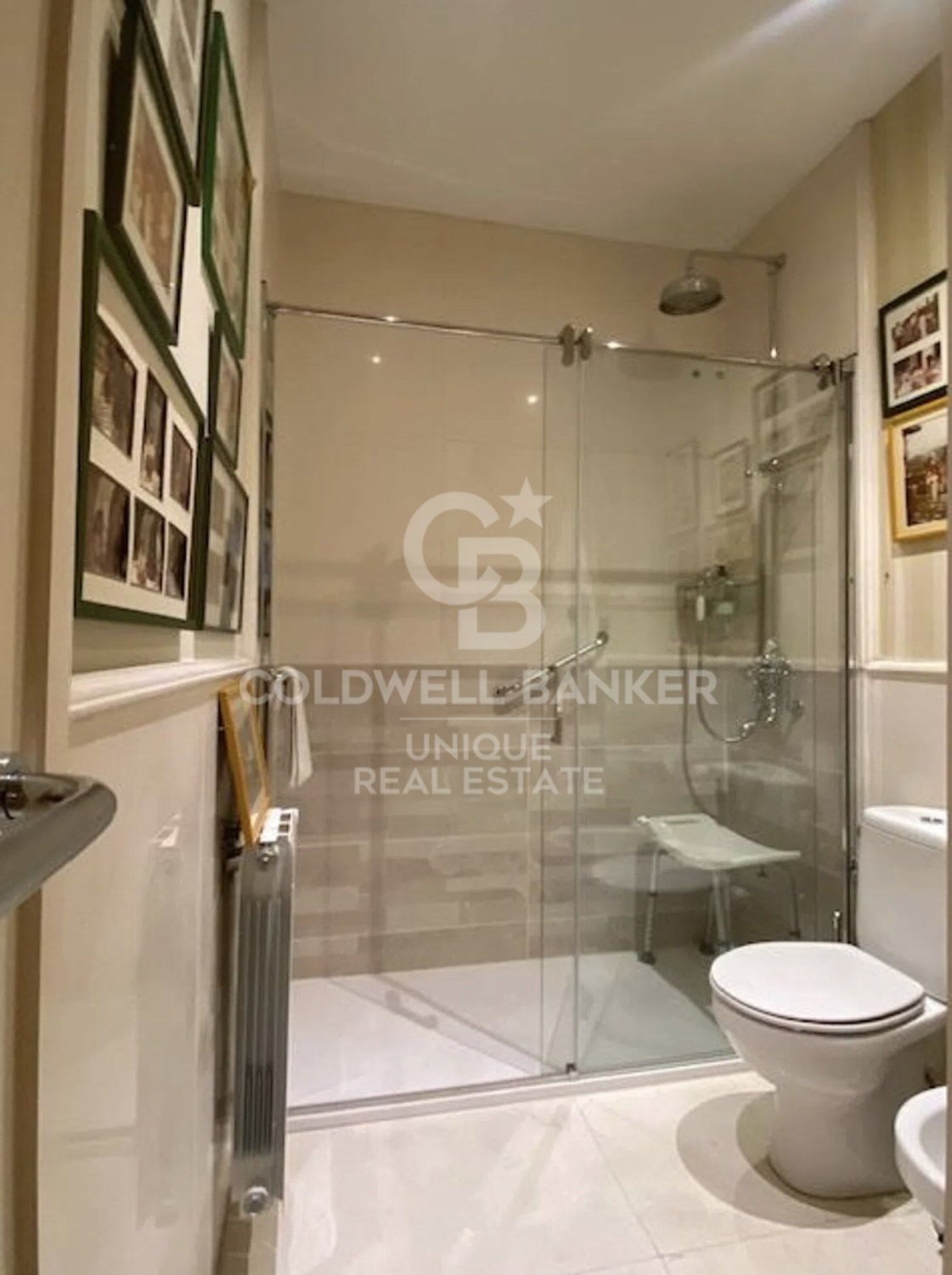 Apartamento en Madrid, España 2 dormitorios, 124 m2 No. 178814
