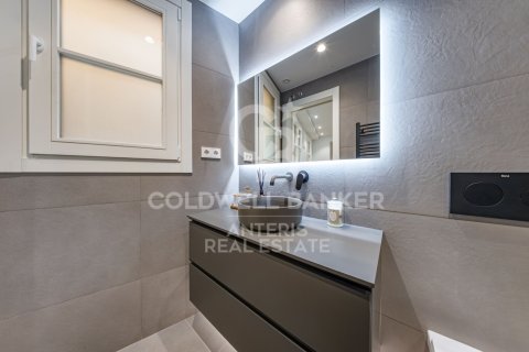 Apartment à vendre à Barcelona, Espagne, 121 m2 No. 178812 - photo 24