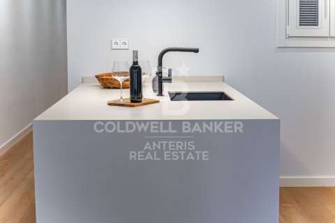 Apartment à vendre à Barcelona, Espagne, 121 m2 No. 178812 - photo 14