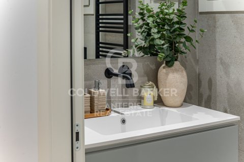 Apartment à vendre à Barcelona, Espagne, 121 m2 No. 178812 - photo 29
