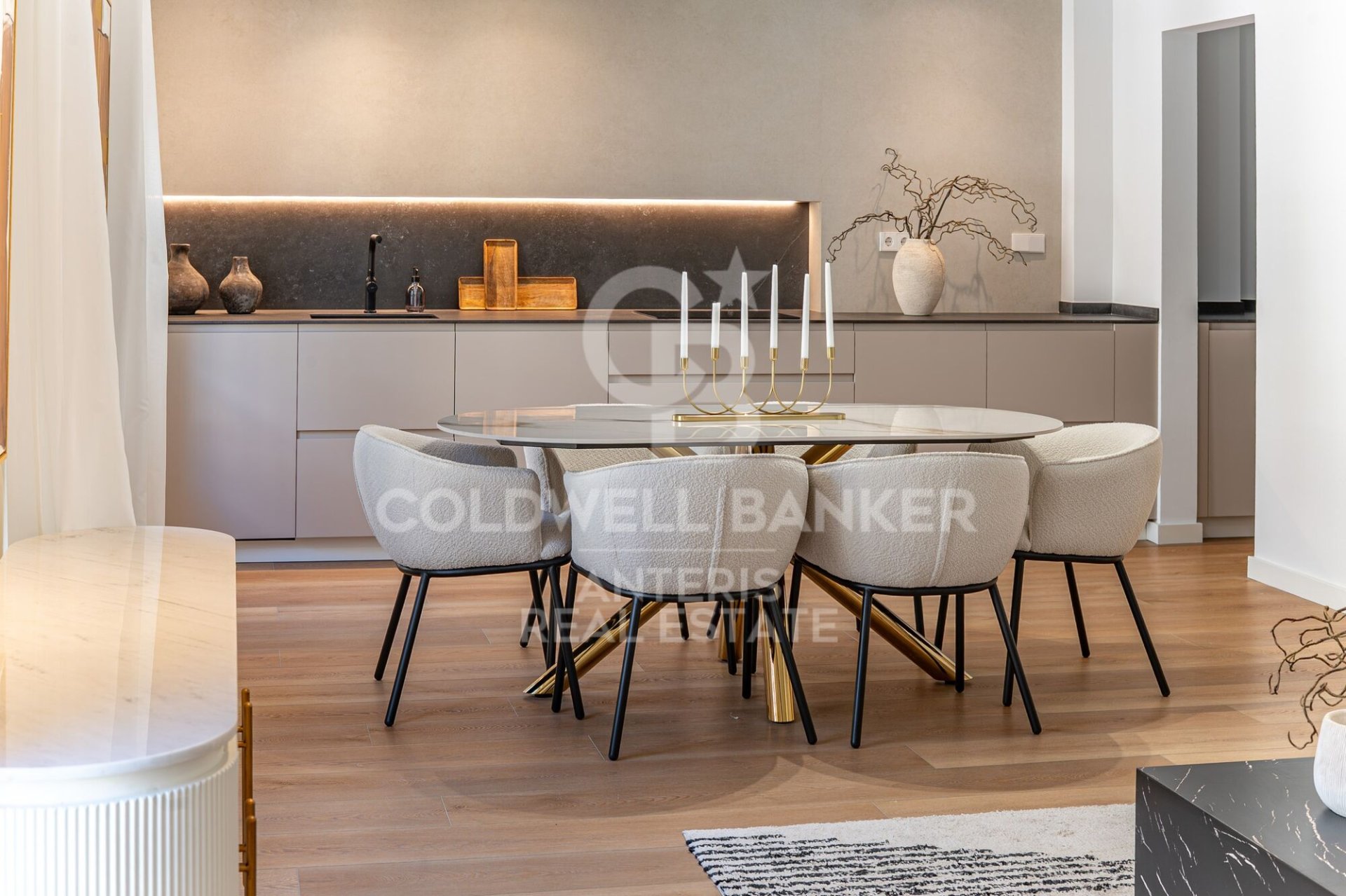 Apartament w Barcelona, Hiszpania 3 sypialnie, 106 mkw. nr 178811