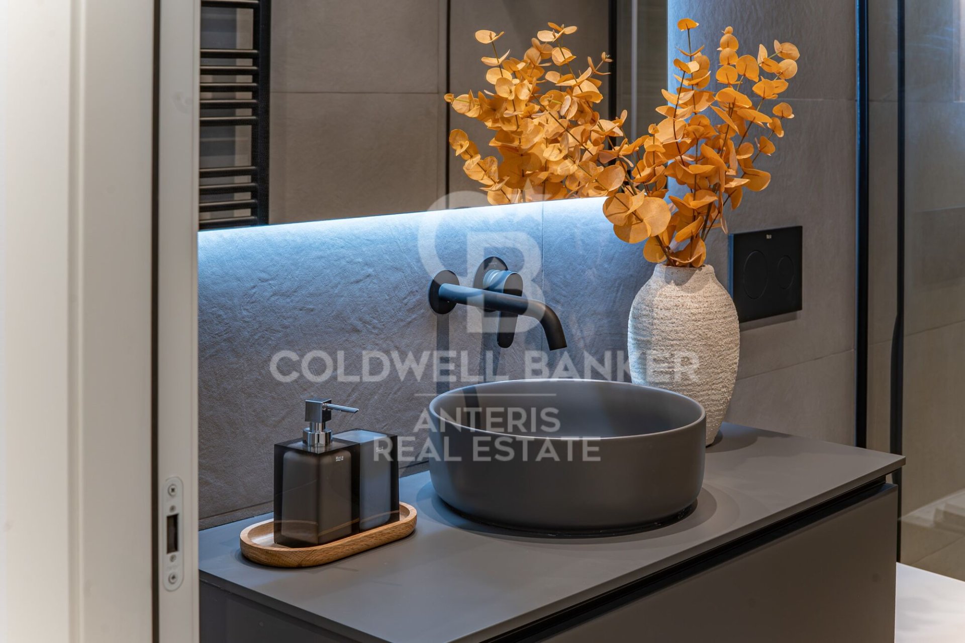 Apartament w Barcelona, Hiszpania 3 sypialnie, 106 mkw. nr 178811