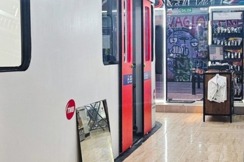 Аренда коммерческой недвижимости в Барселона, Испания 78м2 №154343 - фото 12