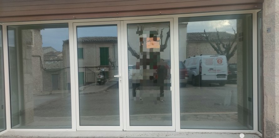 Коммерческая недвижимость в Монтуири, Майорка, Испания 75м2 №154344