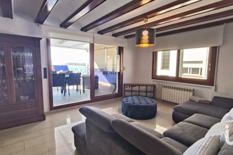 Аренда дома в Сан-Пере-де-Рибес, Барселона, Испания 4 спальни, 185м2 №154339 - фото 6