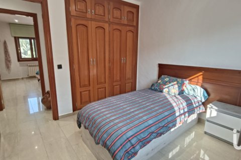 Аренда дома в Сан-Пере-де-Рибес, Барселона, Испания 4 спальни, 185м2 №154339 - фото 16