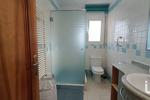 Аренда дома в Сан-Пере-де-Рибес, Барселона, Испания 4 спальни, 185м2 №154339 - фото 22