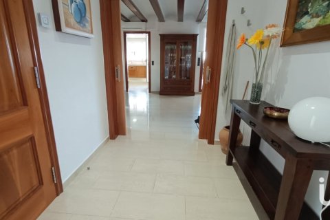 Аренда дома в Сан-Пере-де-Рибес, Барселона, Испания 4 спальни, 185м2 №154339 - фото 11