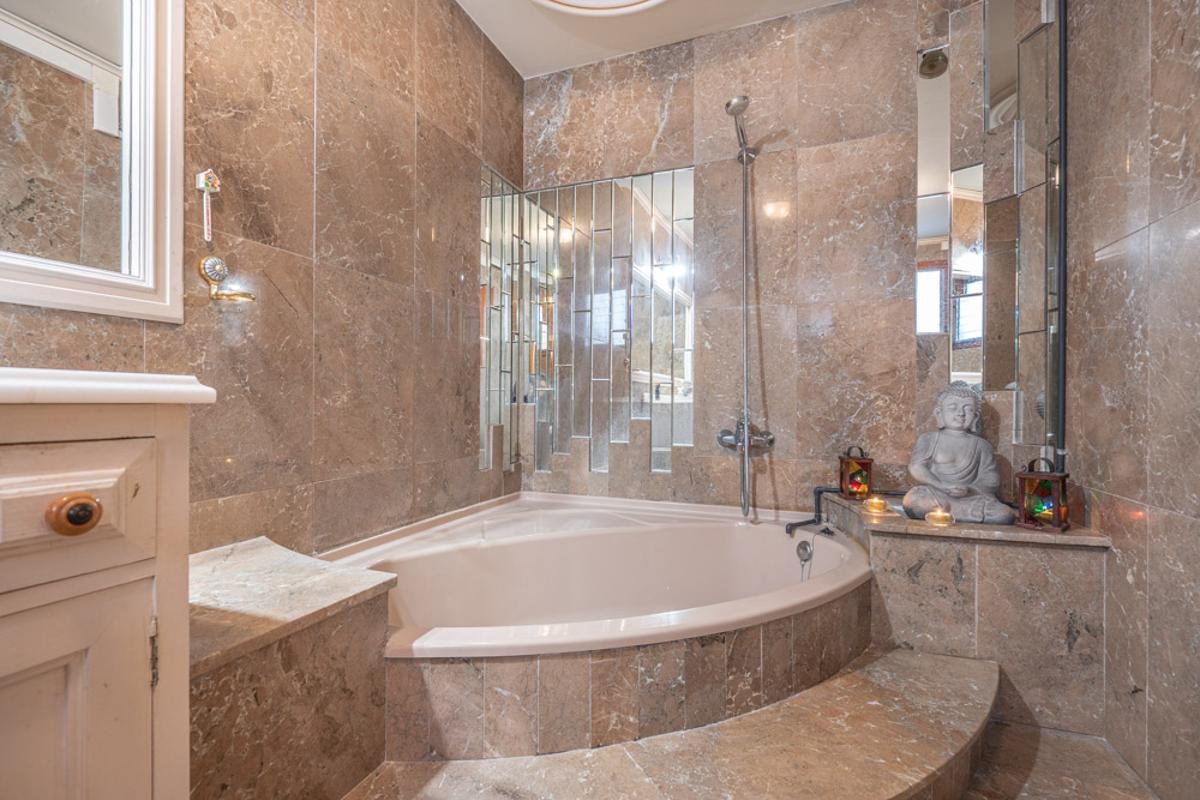 Townhouse in Gata de Gorgos, Alicante, Spain 4 bedrooms, 136 sq.m. No. 80755