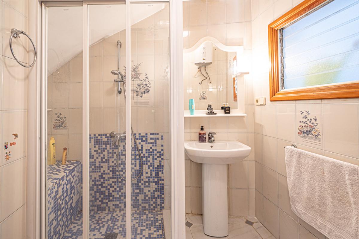 Townhouse in Gata de Gorgos, Alicante, Spain 4 bedrooms, 136 sq.m. No. 80755