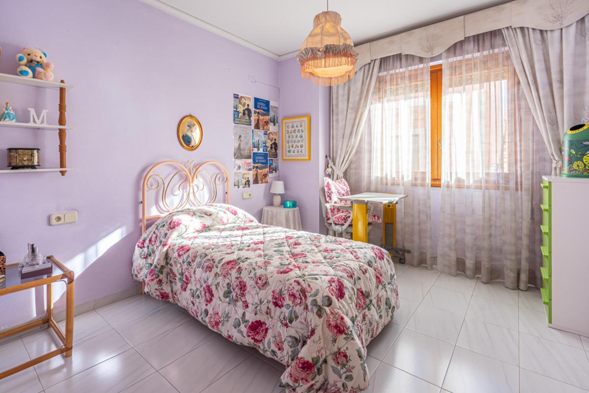 Townhouse in Gata de Gorgos, Alicante, Spain 4 bedrooms, 136 sq.m. No. 80755