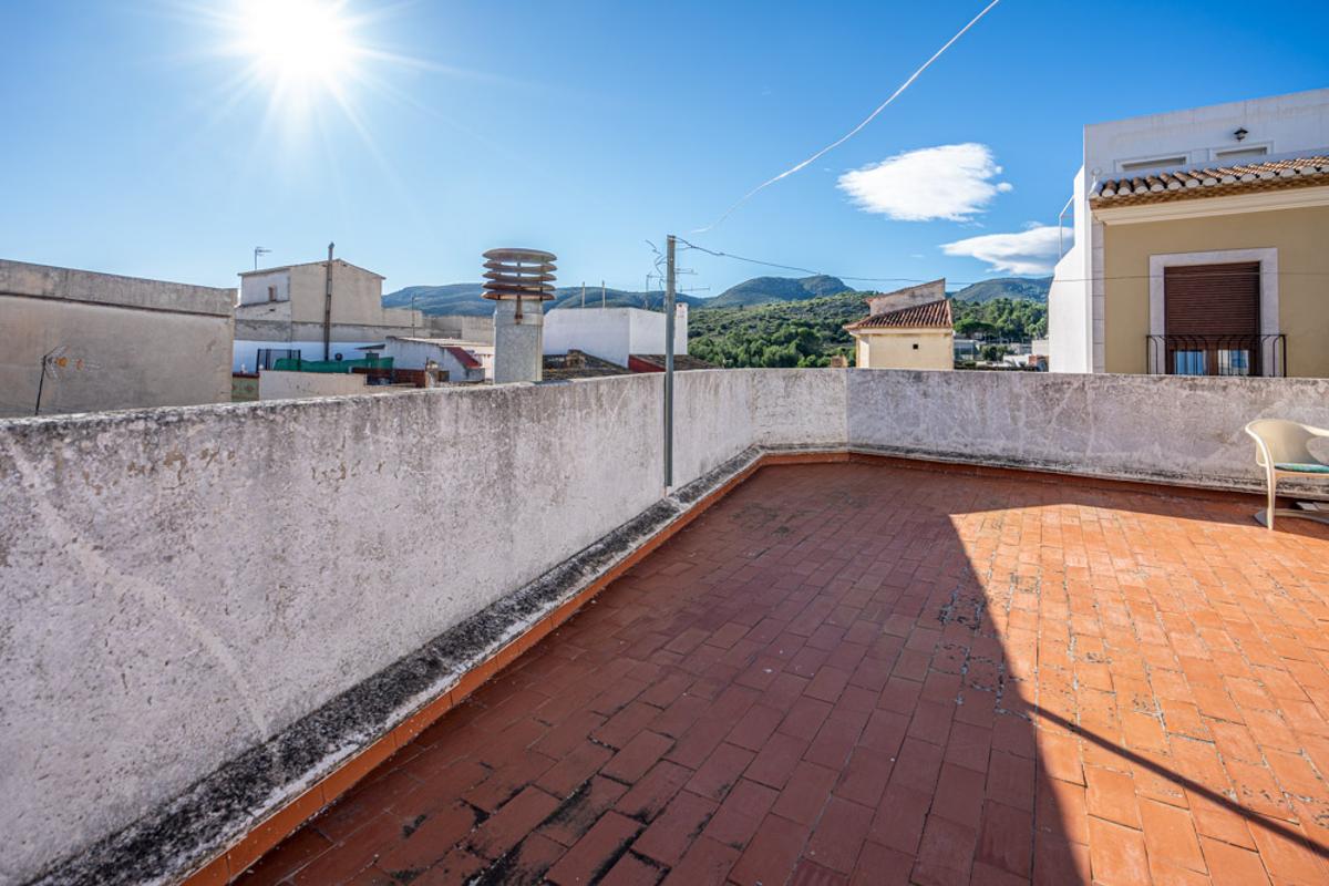 Townhouse in Gata de Gorgos, Alicante, Spain 4 bedrooms, 136 sq.m. No. 80755