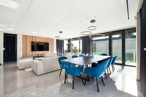 Villa in vendita a Castelldefels, Barcelona, Spagna 5 camere da letto, 327 mq. N° 158923 - foto 6